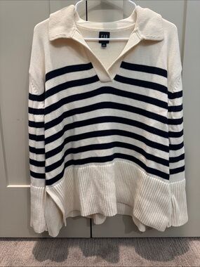 GAP Striped Collared Pullover Sweater - Cream & Navy